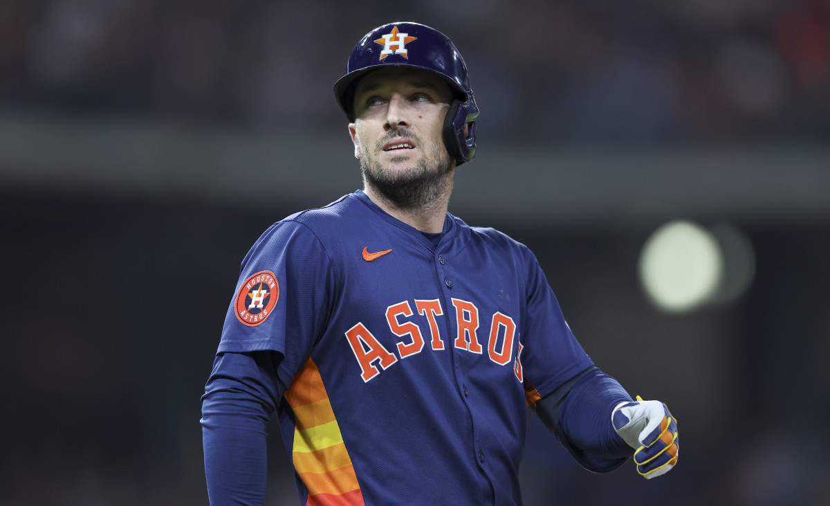 Bregman acuerda por 3 años y $120 millones con los Medias Rojas