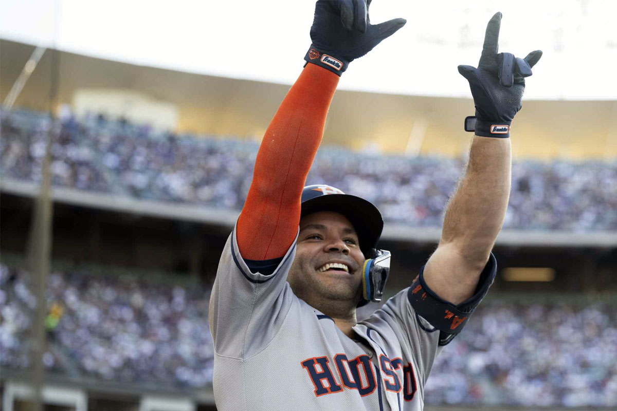 Altuve ya es uno del selecto grupo de primeras bases con 250 HR y 250 robos